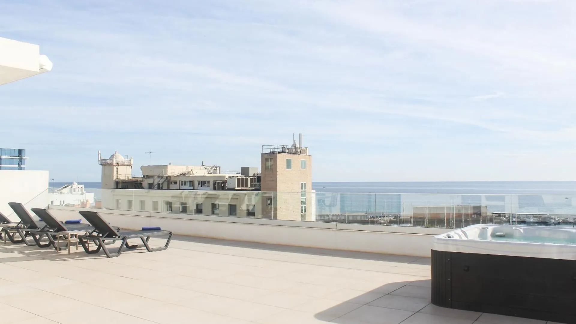Aqua Apartments Bellamar, Марбелья