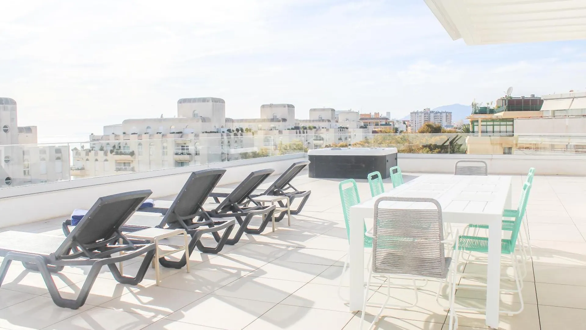 Aqua Apartments Bellamar, Марбелья